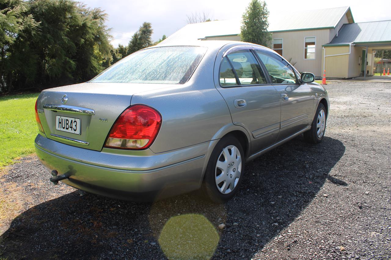 2004 Nissan Bluebird