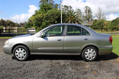 2004 Nissan Bluebird - Thumbnail