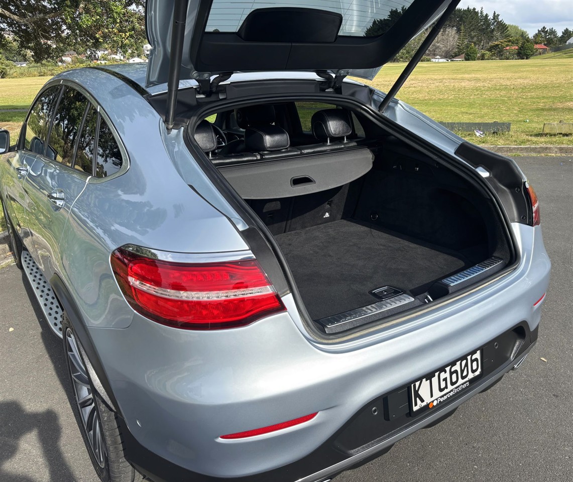 2017 Mercedes-Benz GLC 250