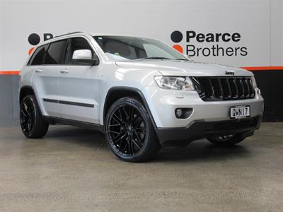 2012 Jeep Grand Cherokee - Thumbnail