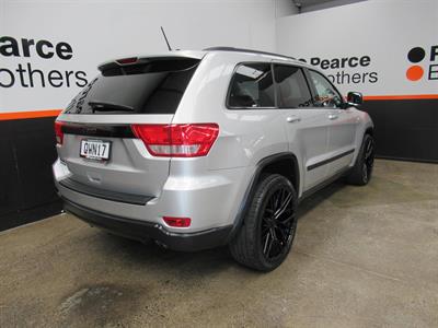 2012 Jeep Grand Cherokee - Thumbnail