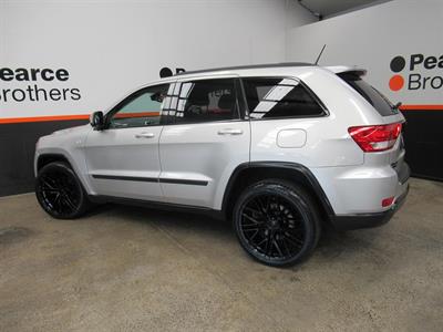 2012 Jeep Grand Cherokee - Thumbnail