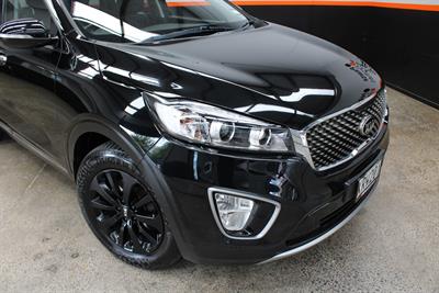 2017 Kia Sorento - Thumbnail