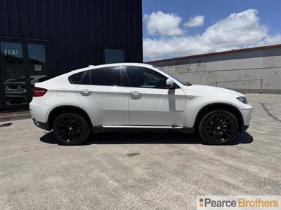 2012 BMW X6 - Thumbnail