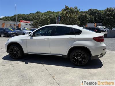 2012 BMW X6 - Thumbnail