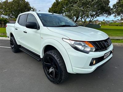 2019 Mitsubishi Triton - Thumbnail