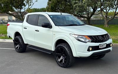 2019 Mitsubishi Triton - Thumbnail