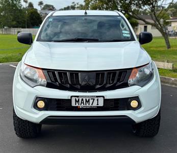 2019 Mitsubishi Triton - Thumbnail