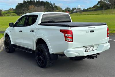 2019 Mitsubishi Triton - Thumbnail