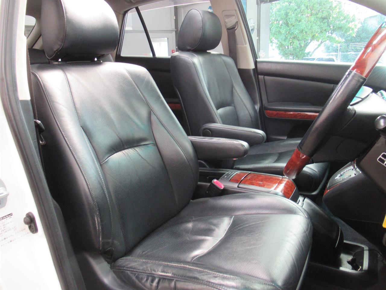 2007 Toyota Harrier