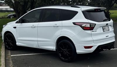 2019 Ford Escape - Thumbnail