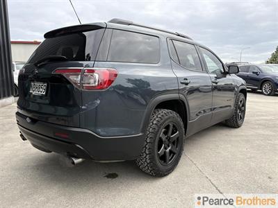 2020 Holden Acadia - Thumbnail