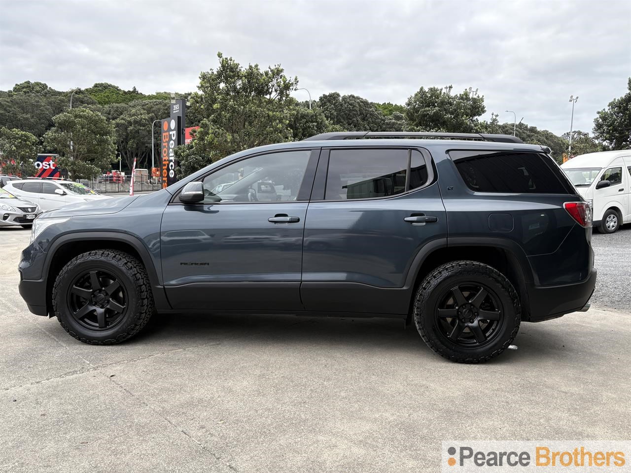 2020 Holden Acadia