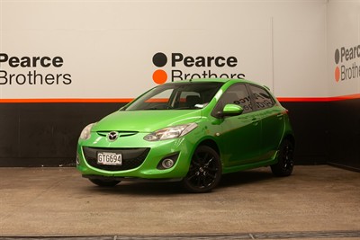 2013 Mazda 2 - Thumbnail