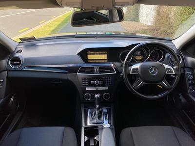 2012 Mercedes-Benz C200 - Thumbnail