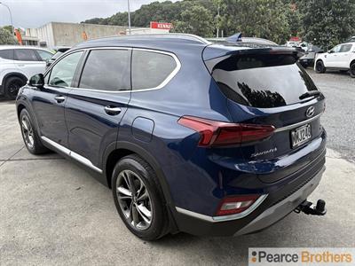 2019 Hyundai SANTA FE - Thumbnail