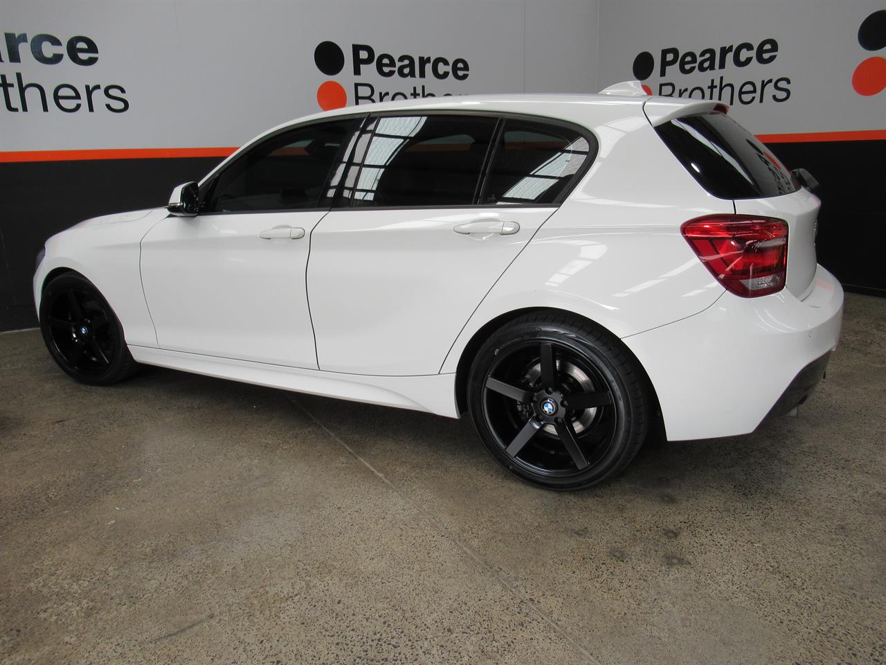 2013 BMW 118I