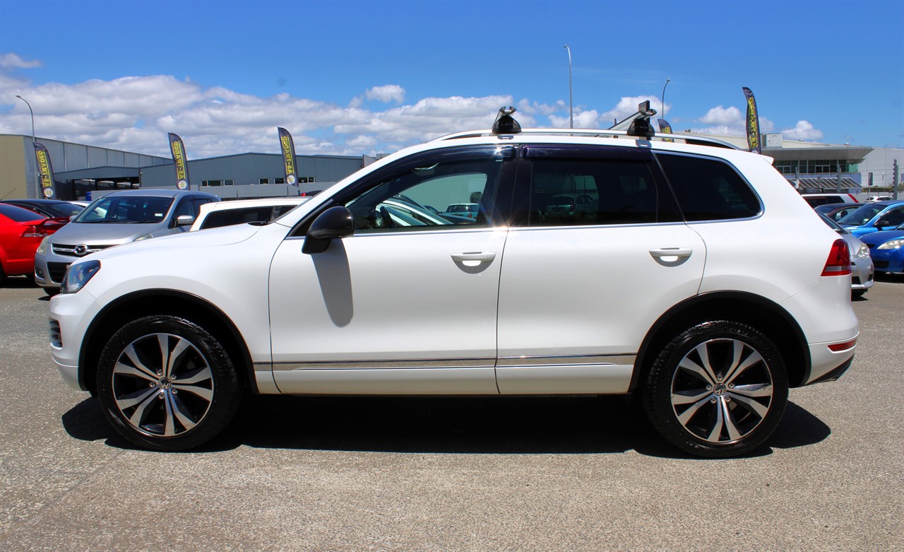 2012 Volkswagen TOUAREG