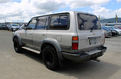 1997 Toyota LandCruiser - Thumbnail