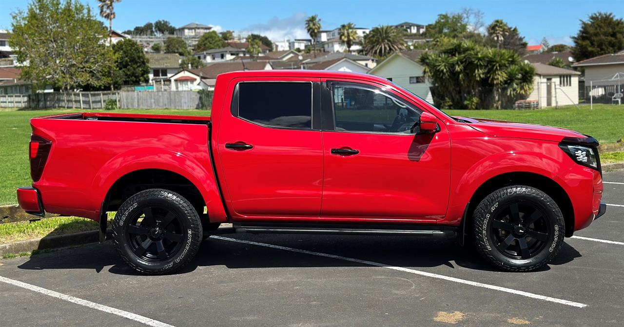 2021 Nissan Navara