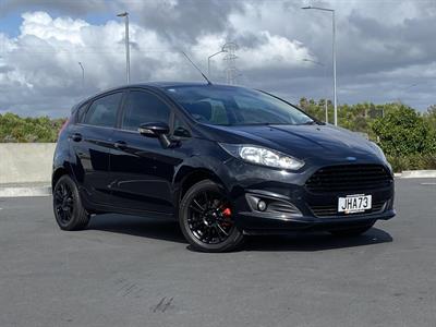 2015 Ford Fiesta - Thumbnail