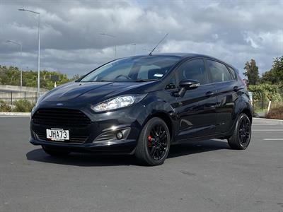 2015 Ford Fiesta - Thumbnail