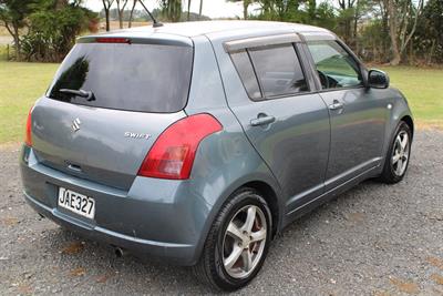 2006 Suzuki Swift - Thumbnail