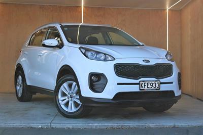 2016 Kia Sportage - Thumbnail