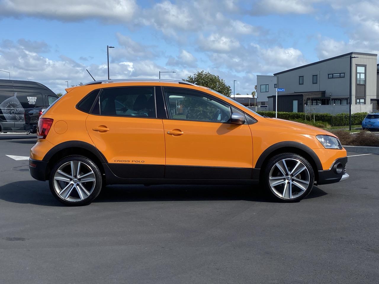 2014 Volkswagen Cross Polo