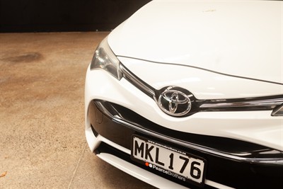 2015 Toyota AVENSIS - Thumbnail