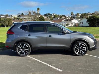 2020 Nissan X-Trail - Thumbnail