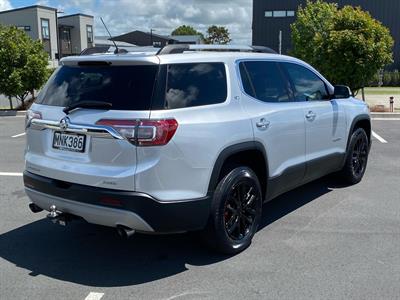 2019 Holden Acadia - Thumbnail