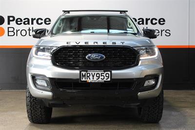 2020 Ford Everest - Thumbnail