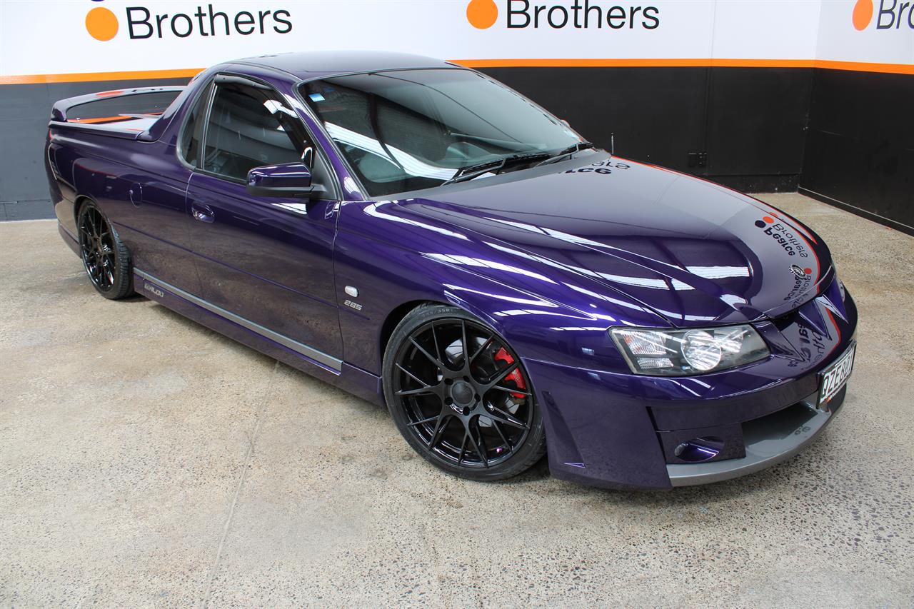 2004 Holden Commodore