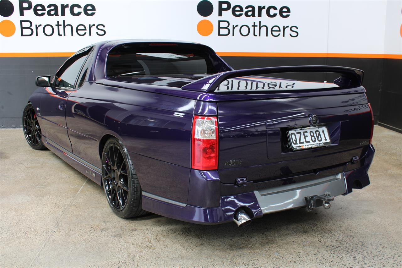 2004 Holden Commodore