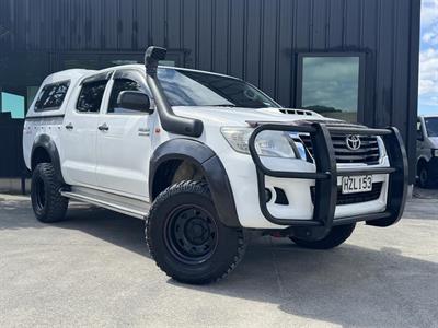 2015 Toyota Hilux - Thumbnail