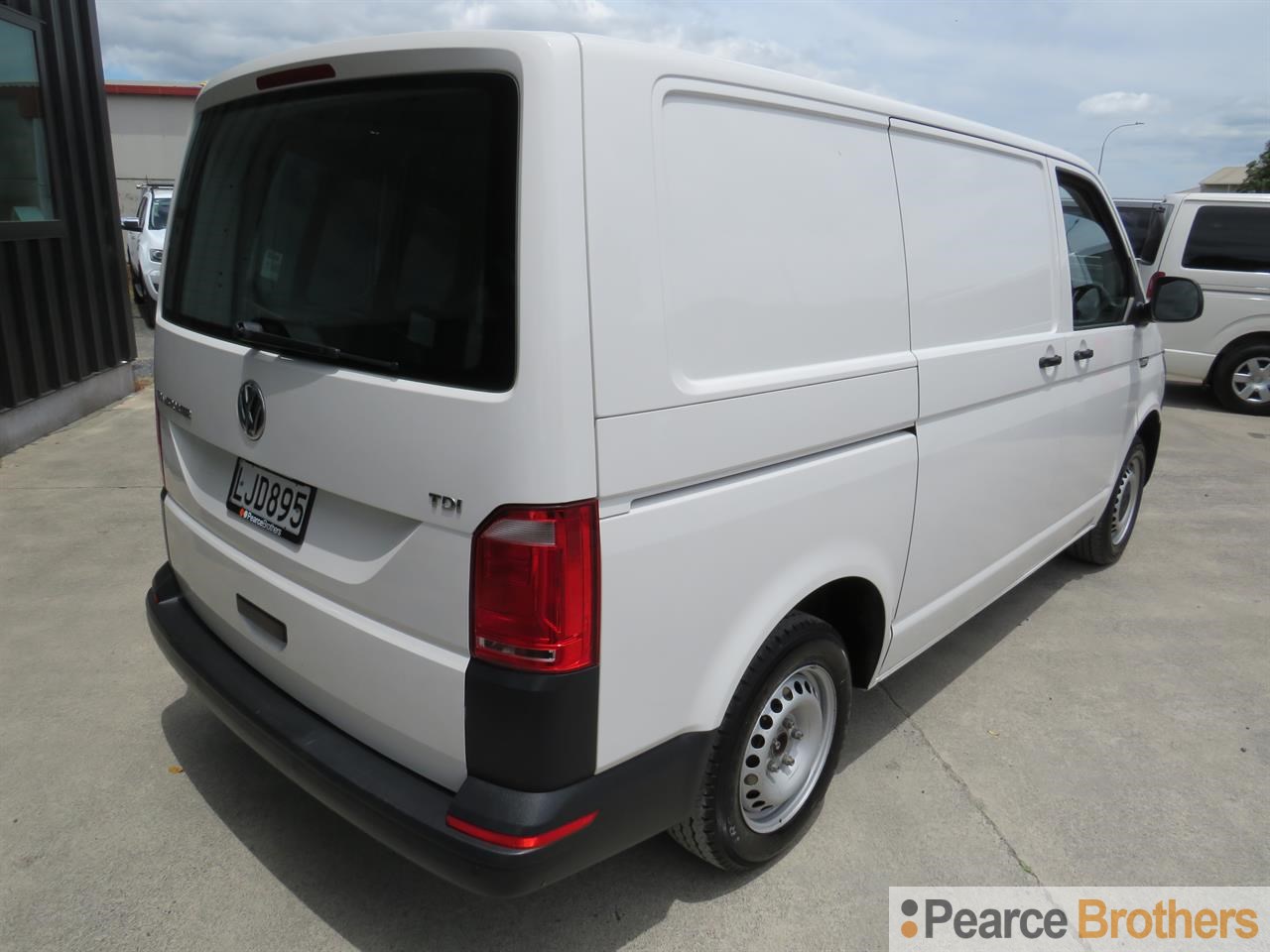 2018 Volkswagen Transporter