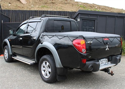 2007 Mitsubishi Triton - Thumbnail