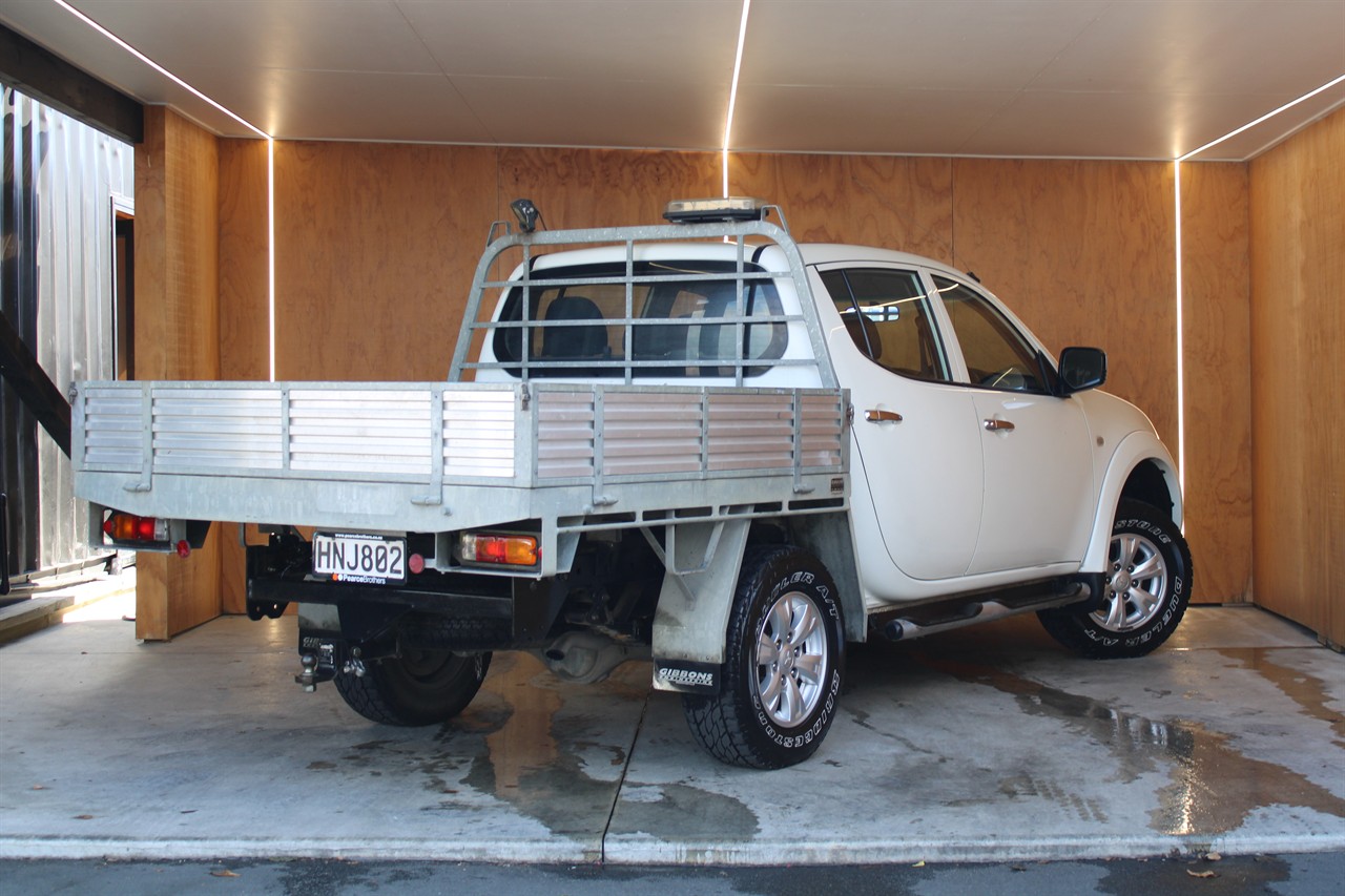 2014 Mitsubishi Triton