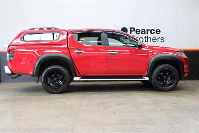 2020 Mitsubishi Triton - Thumbnail