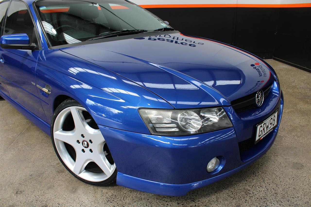 2006 Holden COMMODORE