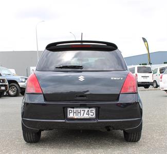 2006 Suzuki Swift - Thumbnail