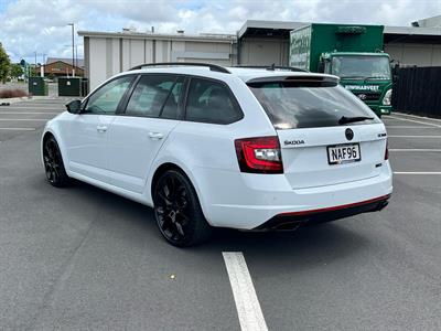 2020 Skoda Octavia - Thumbnail