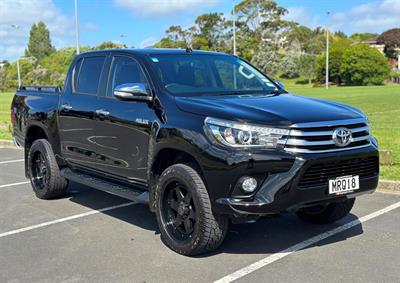 2017 Toyota Hilux - Thumbnail