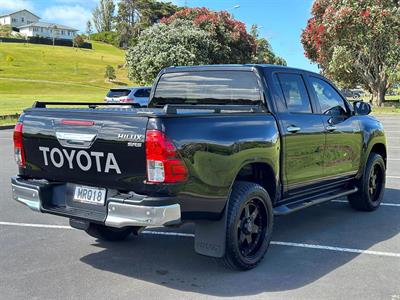 2017 Toyota Hilux - Thumbnail