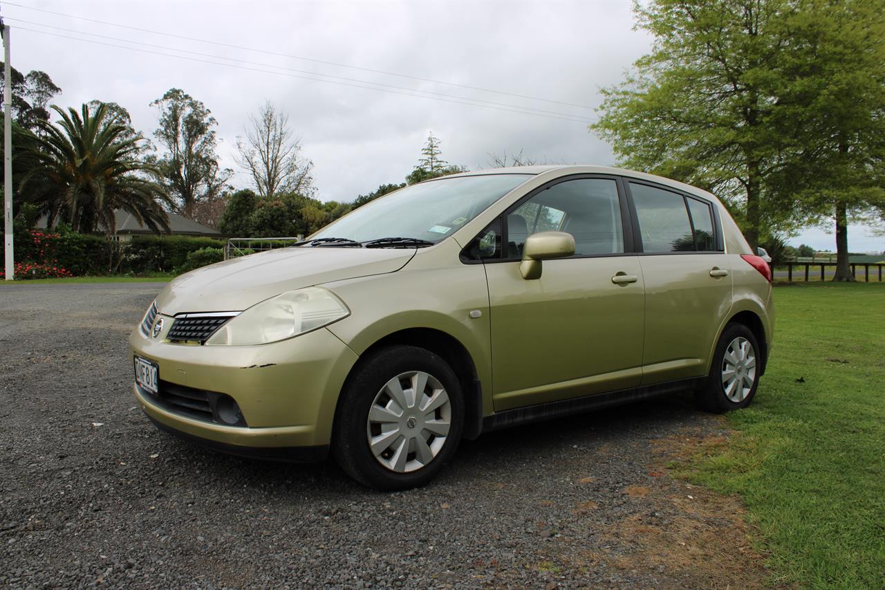 2006 Nissan Tiida