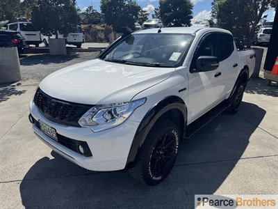 2018 Mitsubishi Triton - Thumbnail