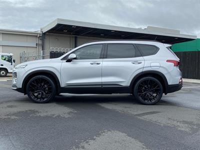 2019 Hyundai SANTA FE - Thumbnail