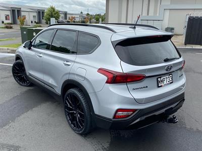 2019 Hyundai SANTA FE - Thumbnail