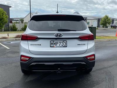 2019 Hyundai SANTA FE - Thumbnail